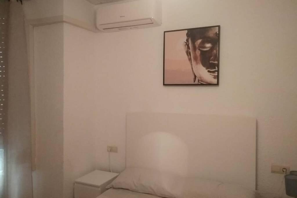 Cozy Apartment In The Heart Of Alicante! Eksteriør bilde